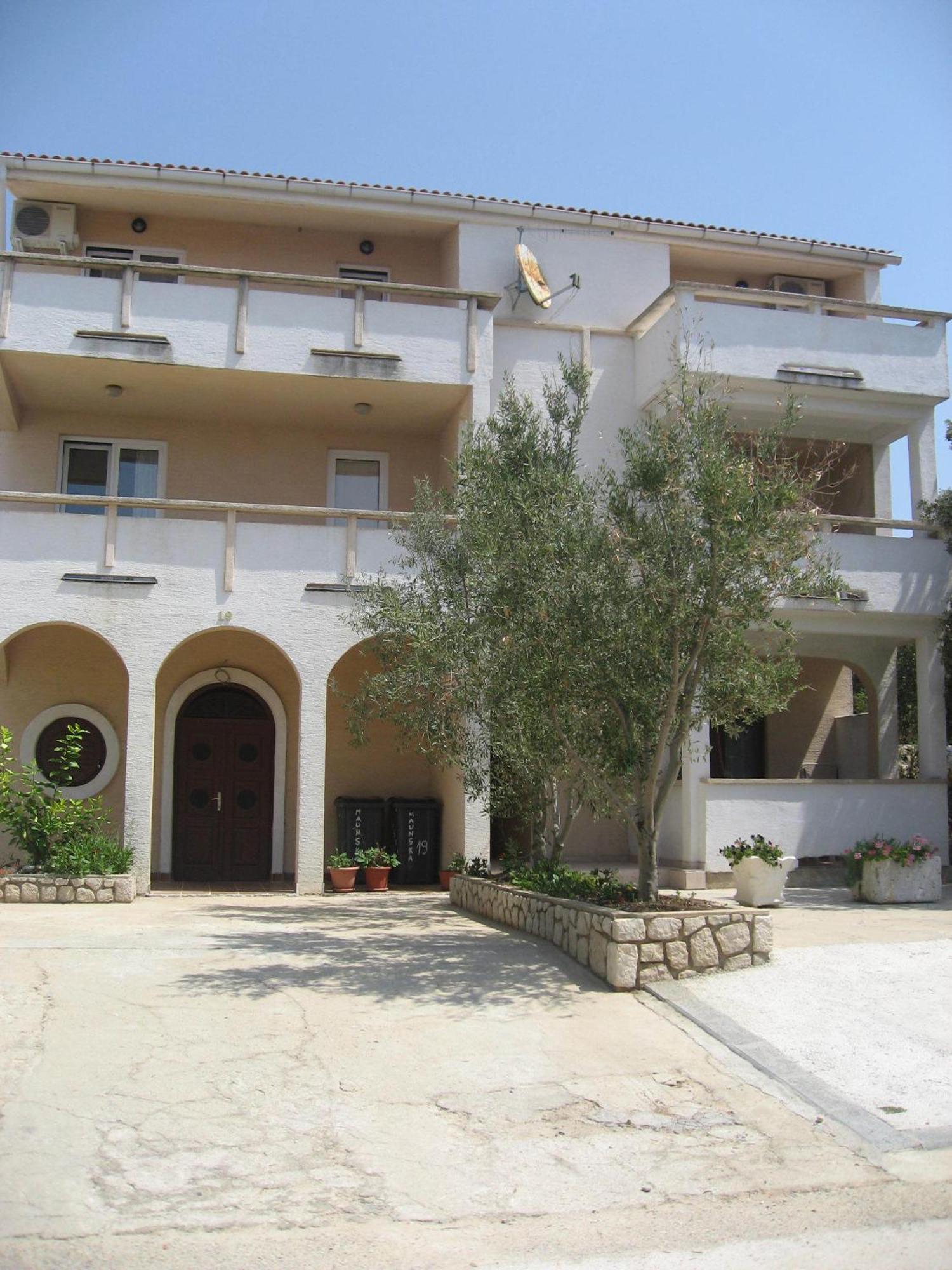 Apartments Selez Мандре Экстерьер фото